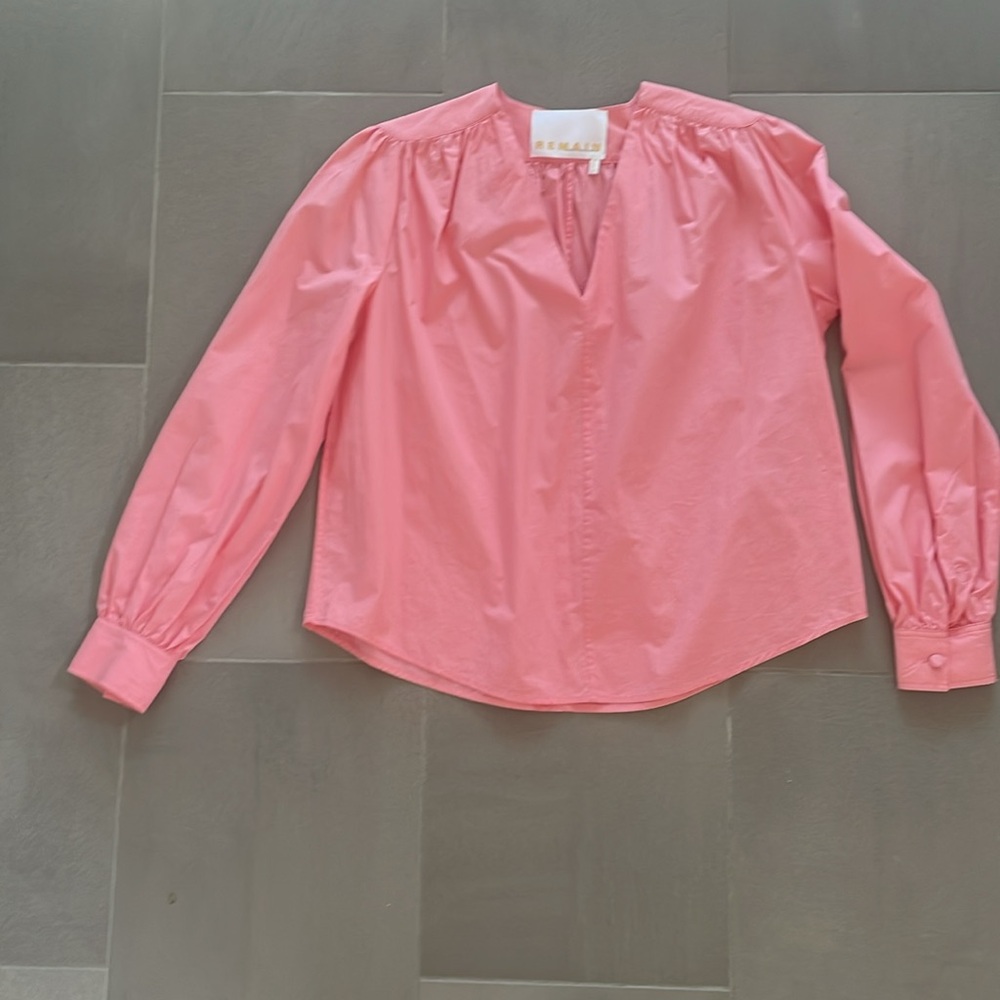 Selah Pink Gathered Long-Sleeve Blouse
